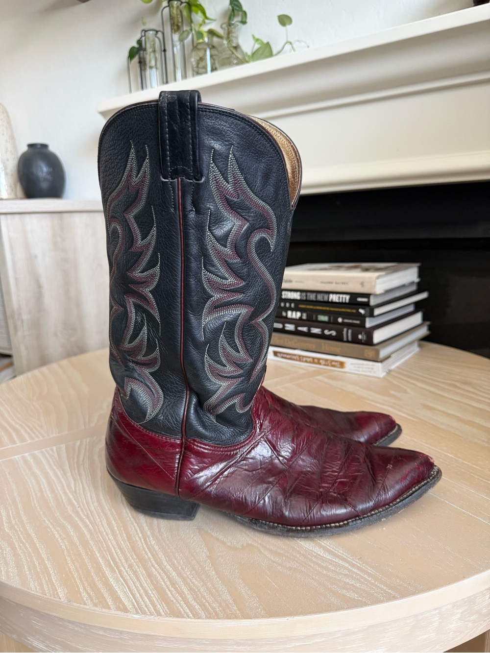 Nocona|Men's Western leather cowboy boots Black & Burgundy,textured•••size 11.5